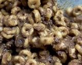 A picture of step 4 of Gluten-Free Peanut Butter Cereal Bars (with Cheerios).