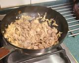 德國酸菜炒肉片食譜步驟4照片