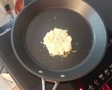 A picture of step 1 of Cheese crepe.