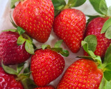 Foto del paso 2 de la receta: Pudding de chía con compota de fresas
