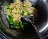 Foto langkah ke 4 dari resep Nasi goreng bento simple.