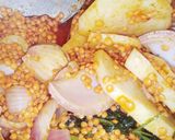 صورة لخطوة 2 من وصفة شوربة عدس على طريقتي