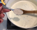 Foto del paso 4 de la receta: Spaghetti tricolor con salsa de queso azul y camarones