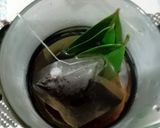 Foto langkah ke 2 dari resep Teh daun sirsak.