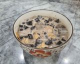 A picture of step 4 of Grass Jelly Dessert Collection.
