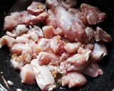 A picture of step 3 of Chicken Changezi.