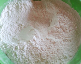 Foto del paso 1 de la receta: Medialunas de manteca