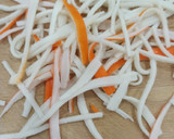 Foto del paso 2 de la receta: Ensalada fría de alubias blancas 🥗🥄