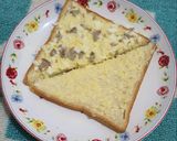 Foto langkah ke 4 dari resep Smoked beef egg sandwich.