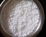 A picture of step 1 of Sabudana Khichdi.