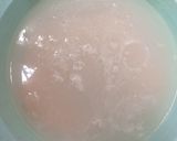 Foto langkah ke 1 dari resep Homemade Strawberry Soy Milk.
