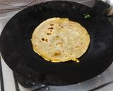 પનીર ભૂરજી પરાઠા (Paneer Bhurji Paratha Recipe In Gujarati) રેસીપી સ્ટેપ4ફોટો