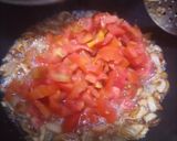 A picture of step 3 of Mash ki fry daal.