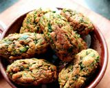 A picture of step 1 of Methi muthiya.