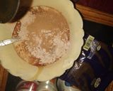 A picture of step 5 of Manda crisps with a yoghurt chocolate dip.