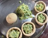 A picture of step 3 of Aloo Paratha.