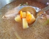 A picture of step 3 of Chicken soup.
