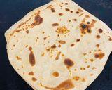A picture of step 5 of Plain Paratha.