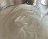 輕盈雪白「帕芙洛娃蛋糕」的食譜步驟1照片