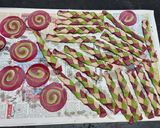 A picture of step 3 of Tricolor braided Mathri.