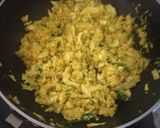 A picture of step 6 of Cabbage poriyal.