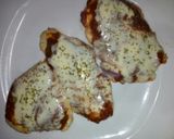 Foto del paso 5 de la receta: Pechuga de pollo a la pizza