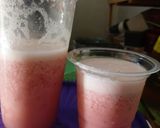 Foto langkah ke 3 dari resep Jus Strawberry .