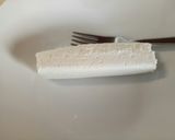 A picture of step 1 of Bruschetta with goat's cheese, honey and thyme.