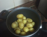 Foto del paso 5 de la receta: Estofado de atún con papas cocidas con piel