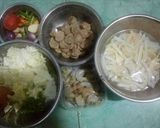 Foto langkah ke 1 dari resep Seblak udang bakso.