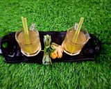 A picture of step 4 of Lemon Grass Mint Tea.