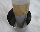 A picture of step 3 of Mango Strawberry Roll Kulfi.