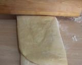 Foto del paso 7 de la receta: Medialunas de manteca hojaldrada