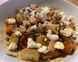A picture of step 3 of Roasted veggies salad with roasted garlic balsamic dressing.