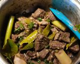 Foto langkah ke 3 dari resep Oseng Paru Cabe Hijau.