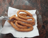 Foto del paso 4 de la receta: Churros caseros con mantequilla, a mi estilo (quedan muy suaves)