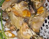 Hình bước làm 1 của món Tôm hùm xào gừng