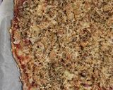 Foto del paso 6 de la receta: Pizza con queso y atún
