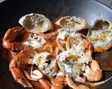 Foto langkah ke 5 dari resep Kepiting Saus Padang Sedap Wangi.