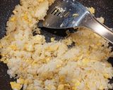 Foto langkah ke 9 dari resep Nasi Goreng Telur (Egg Fried Rice), bahan simple.