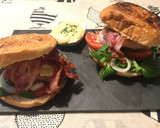 Foto del paso 5 de la receta: Chicken Burger bacon crispy con queso de cabra y salsa de mostaza y miel 🍔😍