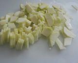 Foto del paso 8 de la receta: Merluza al limón al horno con salsa de verduras, cítricos y nata