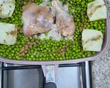 A picture of step 3 of Chicken Tagine with Peas and Fennel.