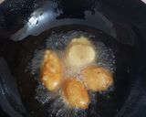A picture of step 2 of Mash daal dahi baray.