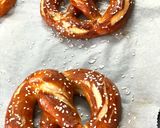 Une image de l'étape 7 de Bretzels sucrés.