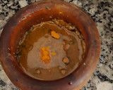 Foto del paso 1 de la receta: Muslos de pollo fritos con vino y limón