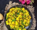 A picture of step 4 of Jeera Aloo (Cumin Potatoes).