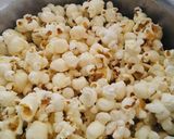 પેરી પેરી ચીઝ પોપકોન (Peri Peri Cheese Popcorn Recipe In Gujarati) રેસીપી સ્ટેપ1ફોટો