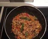 Az örök kedvenc- csirkés Pad Thai 😋🍝 recept fázis 4 fotója