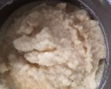 A picture of step 2 of Moong thaalipeeth.